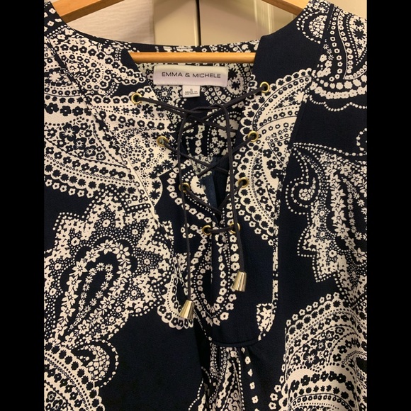 Dress - Picture 2 of 4